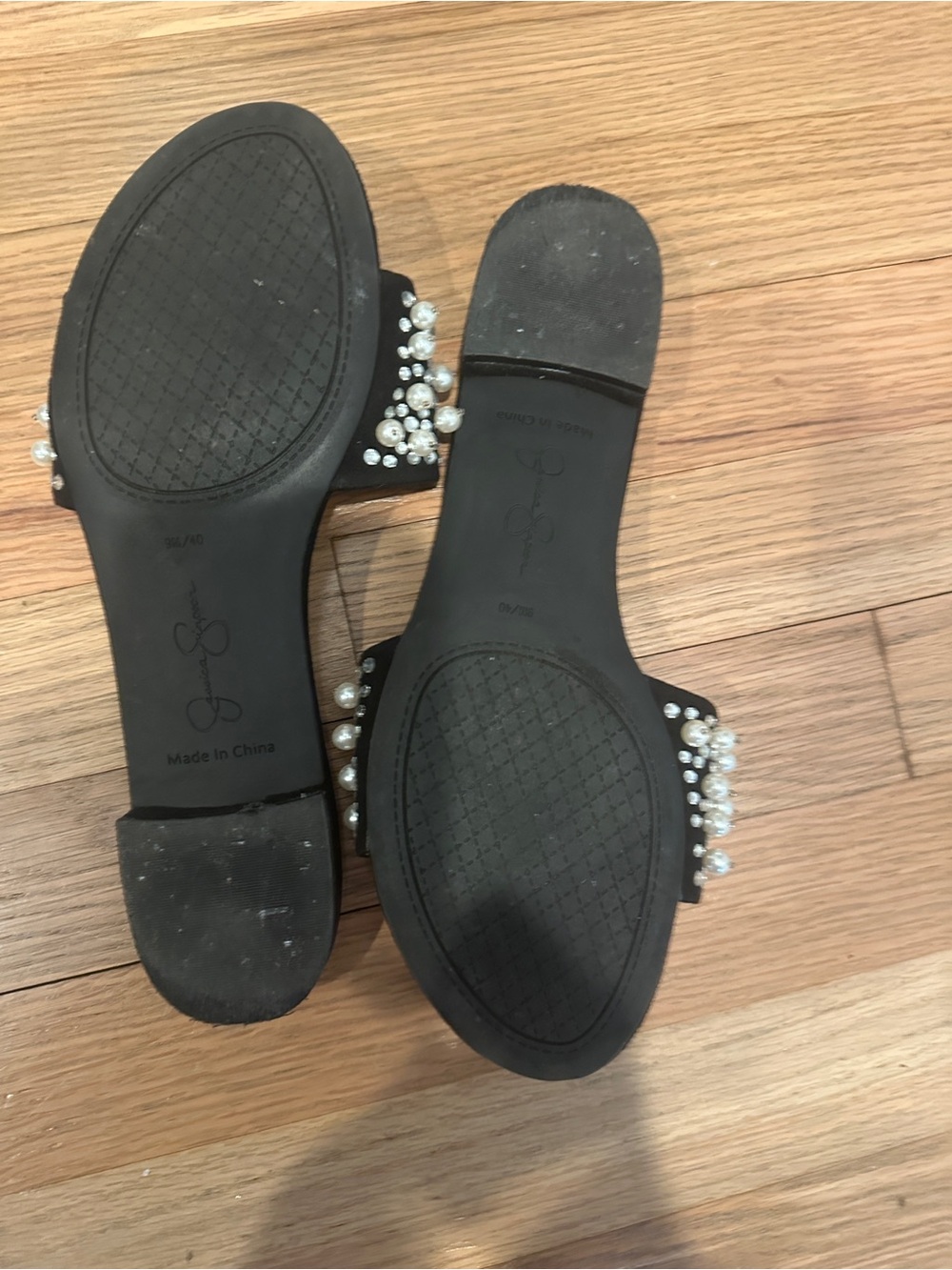 Jessica Simpson Black Pearl & Crystal Embellished Slide Mules 9 summer shoes - Picture 2 of 4